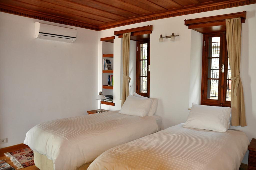 Villa Ionia House Selçuk Esterno foto